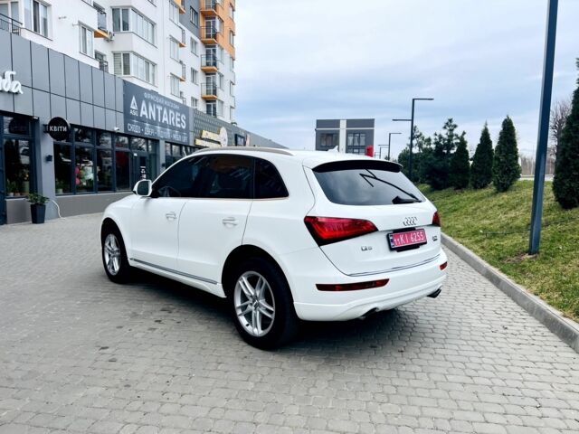 Белый Ауди Ку 5, объемом двигателя 2 л и пробегом 142 тыс. км за 17300 $, фото 2 на Automoto.ua