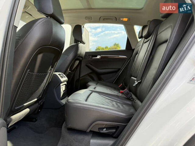 Белый Ауди Ку 5, объемом двигателя 1.98 л и пробегом 78 тыс. км за 19700 $, фото 5 на Automoto.ua