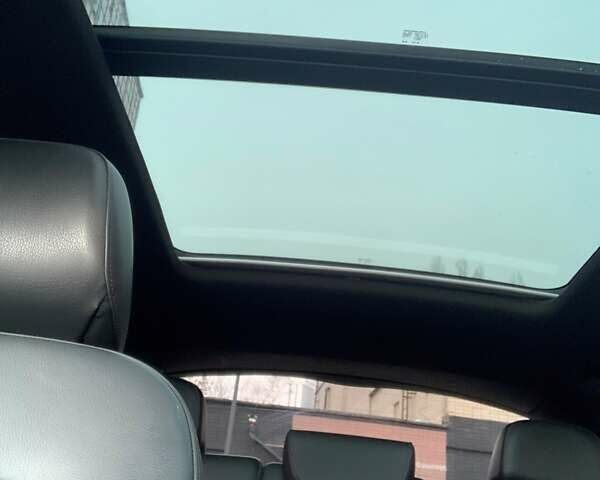 Белый Ауди Ку 5, объемом двигателя 3 л и пробегом 127 тыс. км за 18500 $, фото 32 на Automoto.ua