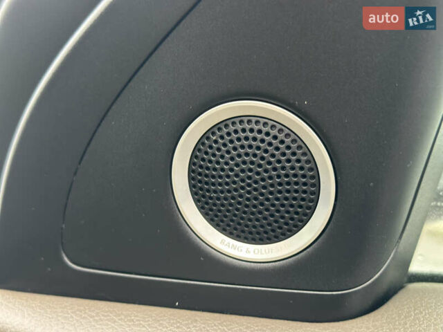 Білий Ауді Ку 5, об'ємом двигуна 2 л та пробігом 200 тис. км за 14990 $, фото 87 на Automoto.ua