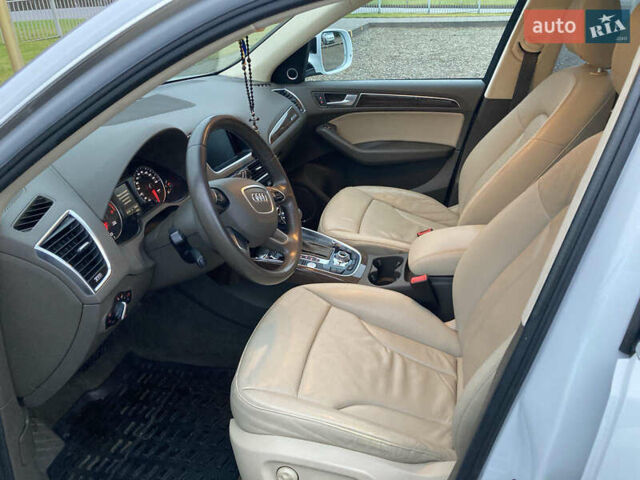 Белый Ауди Ку 5, объемом двигателя 1.98 л и пробегом 162 тыс. км за 18000 $, фото 6 на Automoto.ua