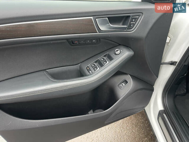 Білий Ауді Ку 5, об'ємом двигуна 2 л та пробігом 199 тис. км за 20900 $, фото 15 на Automoto.ua