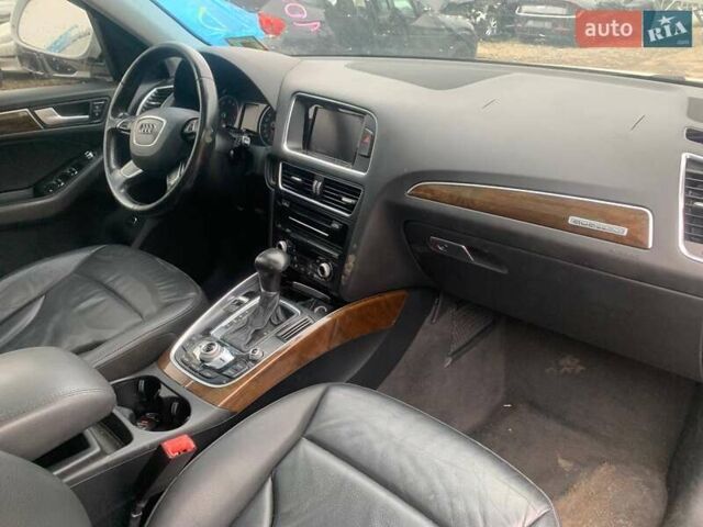 Белый Ауди Ку 5, объемом двигателя 1.98 л и пробегом 173 тыс. км за 9800 $, фото 24 на Automoto.ua