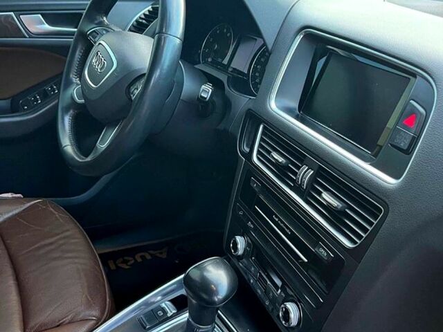 Ауди Ку 5 2015 в Запорожье на Automoto.ua Белый Ауди Ку 5, объемом двигателя 2 л и пробегом 228 тыс. км за 16900 $, фото 4 на Automoto.ua