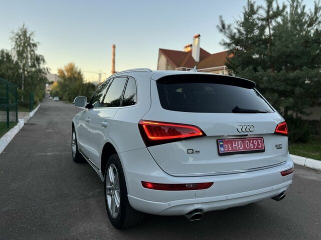 Білий Ауді Ку 5, об'ємом двигуна 2 л та пробігом 215 тис. км за 14700 $, фото 3 на Automoto.ua