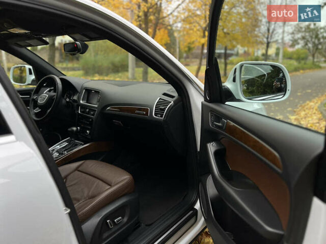 Ауди Ку 5 2015 в Ровно на Automoto.ua Белый Ауди Ку 5, объемом двигателя 2 л и пробегом 167 тыс. км за 14700 $, фото 82 на Automoto.ua