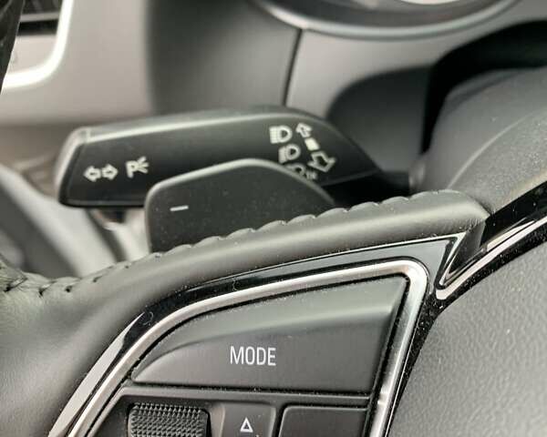 Белый Ауди Ку 5, объемом двигателя 3 л и пробегом 127 тыс. км за 18500 $, фото 27 на Automoto.ua