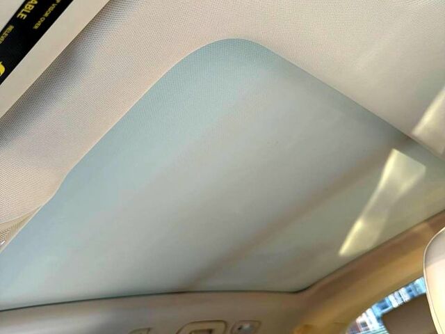 Білий Ауді Ку 5, об'ємом двигуна 2 л та пробігом 124 тис. км за 18499 $, фото 8 на Automoto.ua