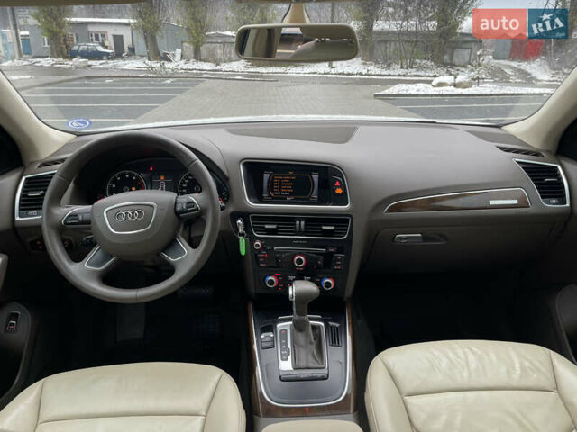 Білий Ауді Ку 5, об'ємом двигуна 2 л та пробігом 250 тис. км за 13999 $, фото 21 на Automoto.ua