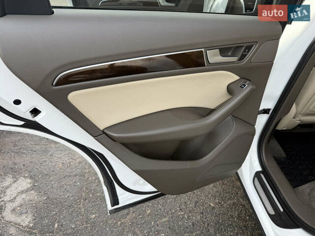 Білий Ауді Ку 5, об'ємом двигуна 2 л та пробігом 201 тис. км за 15999 $, фото 16 на Automoto.ua