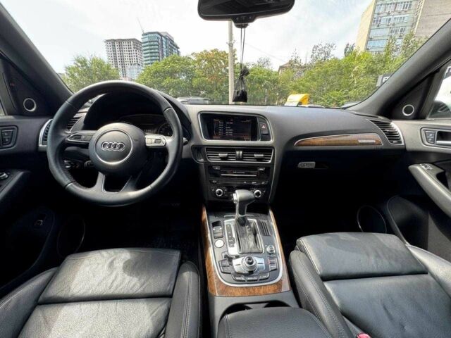 Ауди Ку 5 2015 в Днепре (Днепропетровске) на Automoto.ua Белый Ауди Ку 5, объемом двигателя 2 л и пробегом 160 тыс. км за 17800 $, фото 14 на Automoto.ua