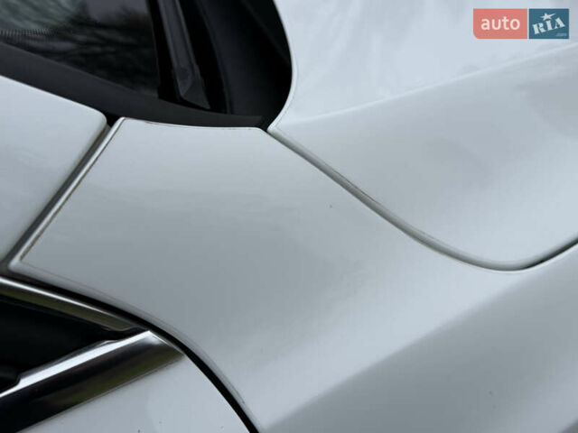 Белый Ауди Ку 5, объемом двигателя 1.98 л и пробегом 229 тыс. км за 15000 $, фото 20 на Automoto.ua