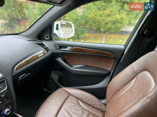 Ауди Ку 5 2015 в Ровно на Automoto.ua Белый Ауди Ку 5, объемом двигателя 2 л и пробегом 167 тыс. км за 14700 $, фото 33 на Automoto.ua
