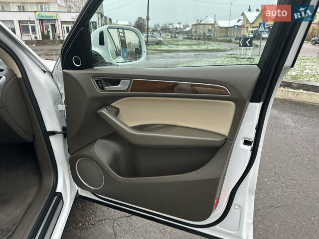 Білий Ауді Ку 5, об'ємом двигуна 2 л та пробігом 200 тис. км за 14990 $, фото 91 на Automoto.ua