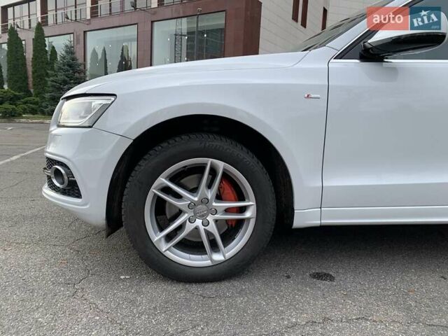 Белый Ауди Ку 5, объемом двигателя 3 л и пробегом 127 тыс. км за 18500 $, фото 33 на Automoto.ua