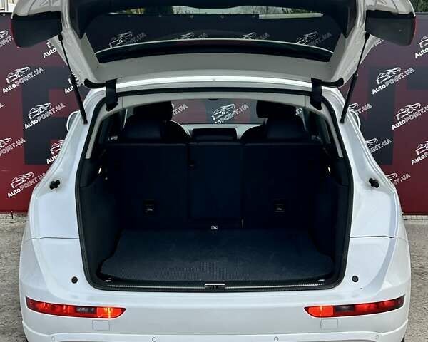 Ауди Ку 5 2015 в Сумах на Automoto.ua Белый Ауди Ку 5, объемом двигателя 1.98 л и пробегом 226 тыс. км за 16900 $, фото 14 на Automoto.ua