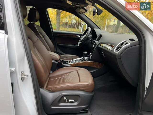 Ауди Ку 5 2015 в Ровно на Automoto.ua Белый Ауди Ку 5, объемом двигателя 2 л и пробегом 167 тыс. км за 14700 $, фото 78 на Automoto.ua