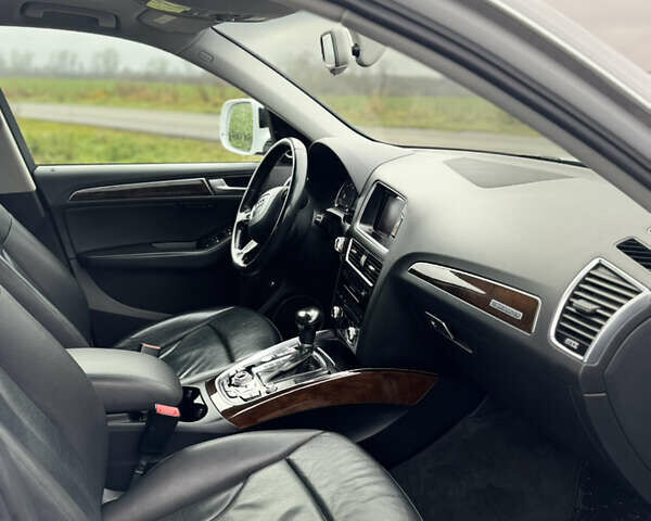 Белый Ауди Ку 5, объемом двигателя 1.98 л и пробегом 160 тыс. км за 18000 $, фото 10 на Automoto.ua