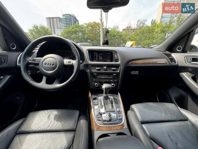 Ауди Ку 5 2015 в Днепре (Днепропетровске) на Automoto.ua Белый Ауди Ку 5, объемом двигателя 2 л и пробегом 160 тыс. км за 17800 $, фото 14 на Automoto.ua