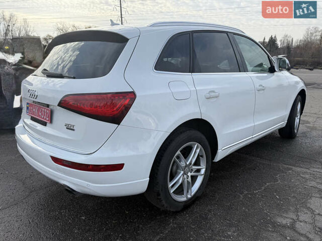 Білий Ауді Ку 5, об'ємом двигуна 2 л та пробігом 201 тис. км за 15999 $, фото 4 на Automoto.ua