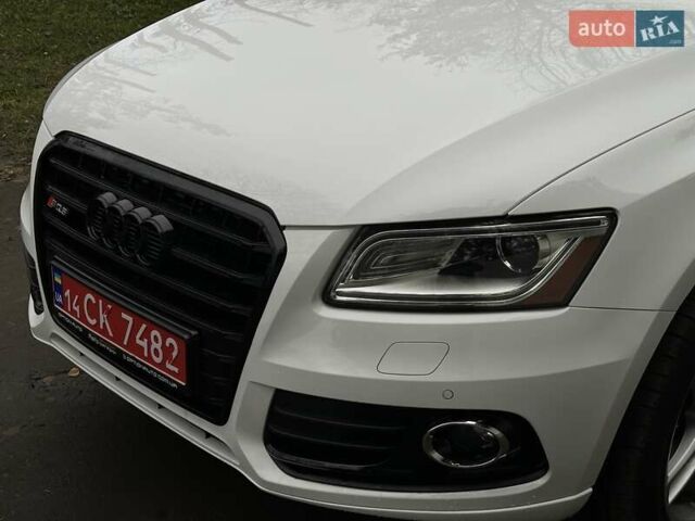 Белый Ауди Ку 5, объемом двигателя 1.98 л и пробегом 176 тыс. км за 17999 $, фото 7 на Automoto.ua