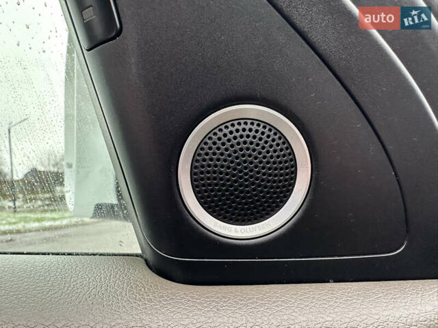 Білий Ауді Ку 5, об'ємом двигуна 2 л та пробігом 200 тис. км за 14990 $, фото 33 на Automoto.ua