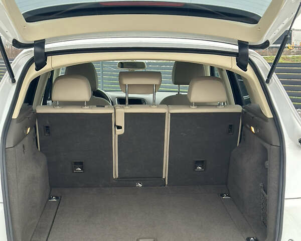 Білий Ауді Ку 5, об'ємом двигуна 2 л та пробігом 113 тис. км за 16500 $, фото 30 на Automoto.ua