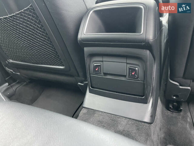 Білий Ауді Ку 5, об'ємом двигуна 2 л та пробігом 199 тис. км за 20900 $, фото 30 на Automoto.ua