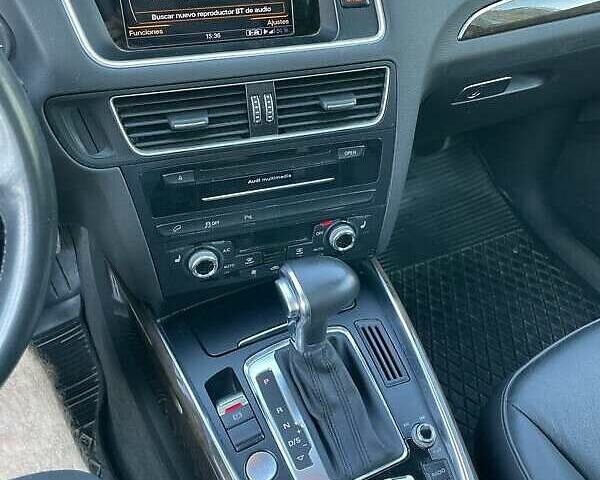 Белый Ауди Ку 5, объемом двигателя 1.98 л и пробегом 113 тыс. км за 17900 $, фото 14 на Automoto.ua