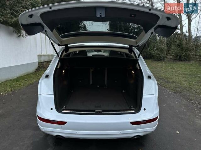 Білий Ауді Ку 5, об'ємом двигуна 1.98 л та пробігом 152 тис. км за 17950 $, фото 15 на Automoto.ua