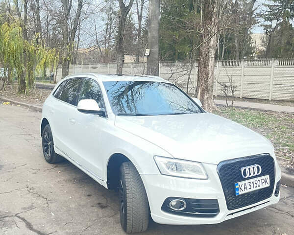 Білий Ауді Ку 5, об'ємом двигуна 1.98 л та пробігом 206 тис. км за 12950 $, фото 4 на Automoto.ua