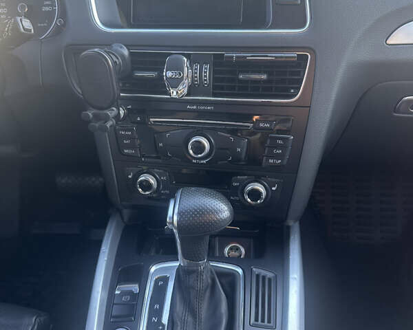 Белый Ауди Ку 5, объемом двигателя 1.98 л и пробегом 173 тыс. км за 17900 $, фото 9 на Automoto.ua