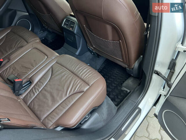 Белый Ауди Ку 5, объемом двигателя 2 л и пробегом 212 тыс. км за 14990 $, фото 35 на Automoto.ua