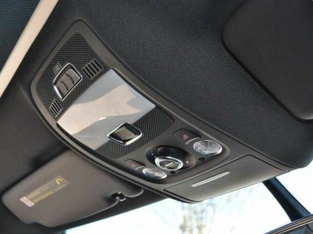 Білий Ауді Ку 5, об'ємом двигуна 2 л та пробігом 144 тис. км за 15000 $, фото 7 на Automoto.ua