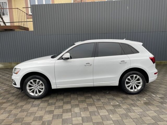 Білий Ауді Ку 5, об'ємом двигуна 2 л та пробігом 153 тис. км за 15999 $, фото 2 на Automoto.ua