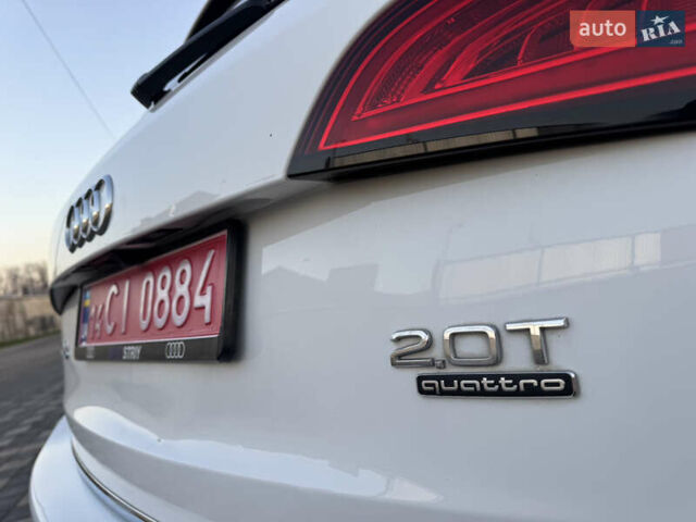 Білий Ауді Ку 5, об'ємом двигуна 2 л та пробігом 173 тис. км за 15700 $, фото 34 на Automoto.ua