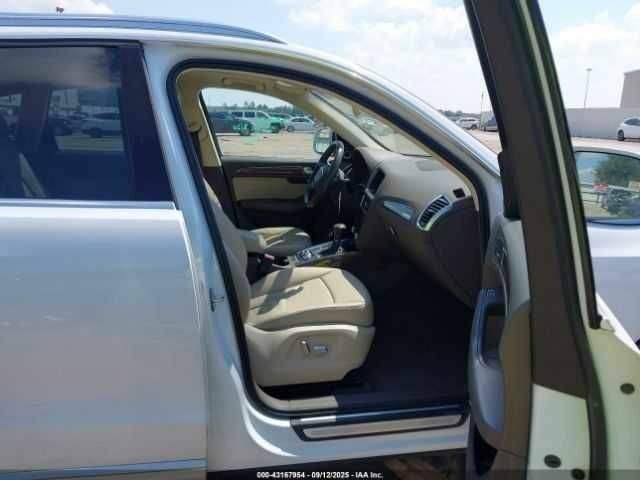 Білий Ауді Ку 5, об'ємом двигуна 2 л та пробігом 90 тис. км за 2200 $, фото 4 на Automoto.ua