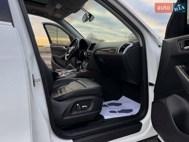 Белый Ауди Ку 5, объемом двигателя 2 л и пробегом 167 тыс. км за 16499 $, фото 5 на Automoto.ua