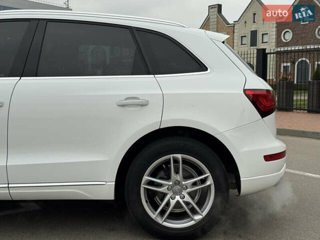 Белый Ауди Ку 5, объемом двигателя 1.98 л и пробегом 79 тыс. км за 16500 $, фото 5 на Automoto.ua