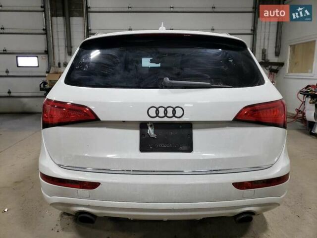 Белый Ауди Ку 5, объемом двигателя 1.98 л и пробегом 170 тыс. км за 2500 $, фото 5 на Automoto.ua