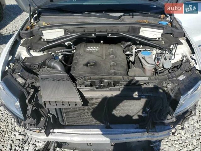 Ауди Ку 5 2016 в Львове на Automoto.ua Белый Ауди Ку 5, объемом двигателя 2 л и пробегом 62 тыс. км за 2300 $, фото 11 на Automoto.ua