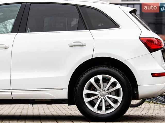 Белый Ауди Ку 5, объемом двигателя 1.98 л и пробегом 99 тыс. км за 15800 $, фото 18 на Automoto.ua