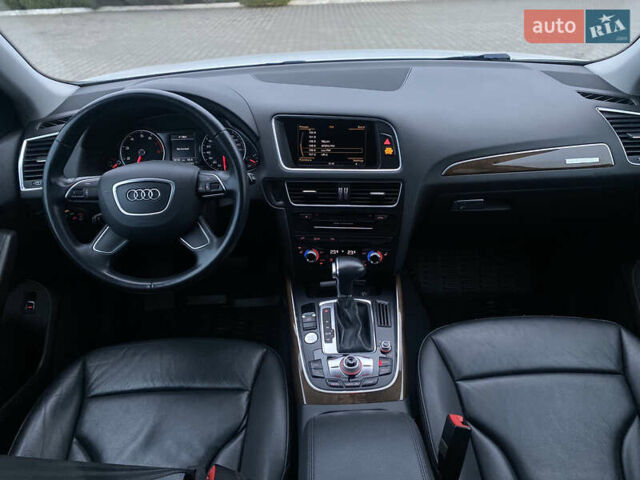 Белый Ауди Ку 5, объемом двигателя 2 л и пробегом 97 тыс. км за 18900 $, фото 16 на Automoto.ua