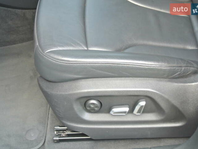 Белый Ауди Ку 5, объемом двигателя 1.98 л и пробегом 146 тыс. км за 17900 $, фото 9 на Automoto.ua