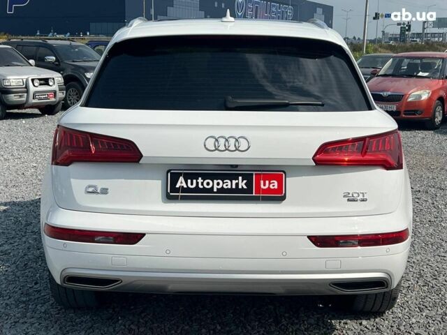 Білий Ауді Ку 5, об'ємом двигуна 2 л та пробігом 185 тис. км за 24290 $, фото 6 на Automoto.ua