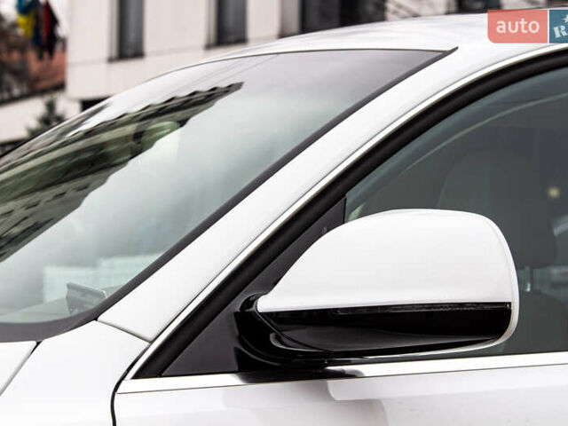 Белый Ауди Ку 5, объемом двигателя 1.98 л и пробегом 99 тыс. км за 15800 $, фото 14 на Automoto.ua