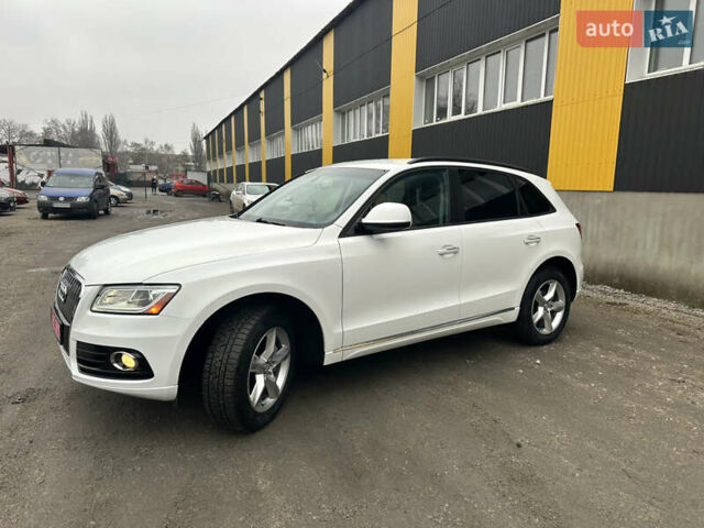 Белый Ауди Ку 5, объемом двигателя 2 л и пробегом 130 тыс. км за 17500 $, фото 25 на Automoto.ua