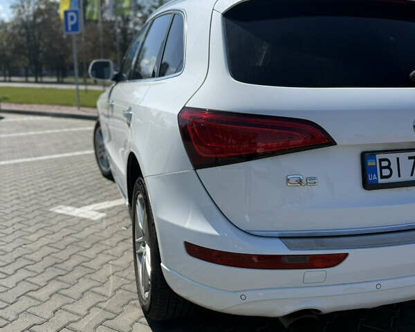 Белый Ауди Ку 5, объемом двигателя 0 л и пробегом 260 тыс. км за 17300 $, фото 5 на Automoto.ua