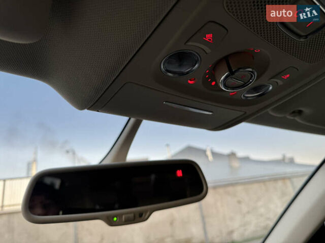 Білий Ауді Ку 5, об'ємом двигуна 2 л та пробігом 173 тис. км за 15700 $, фото 59 на Automoto.ua