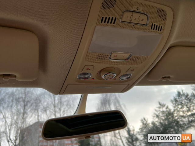 Белый Ауди Ку 5, объемом двигателя 2 л и пробегом 92 тыс. км за 19400 $, фото 21 на Automoto.ua